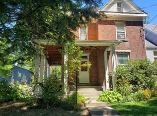 709 Park St, Morgantown, WV 26501