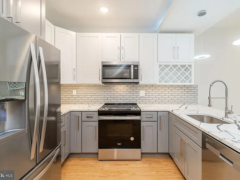 1720 S 22nd St #1 — Photo 7