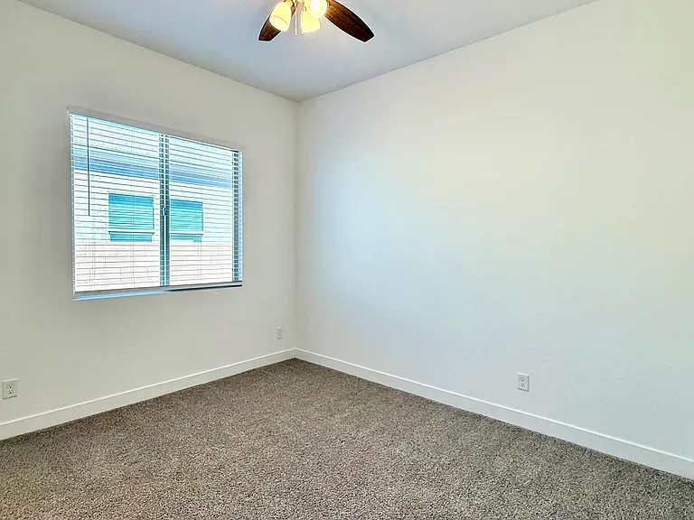 3824 E Fiesta Flower Ln — Photo 31