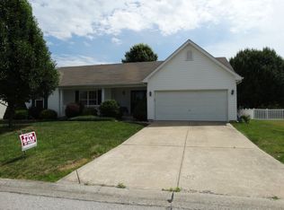 1122 Castle Pines Dr, O'Fallon, MO 63366