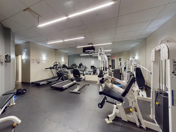 346 Coney Is Avenue image 22 of 25