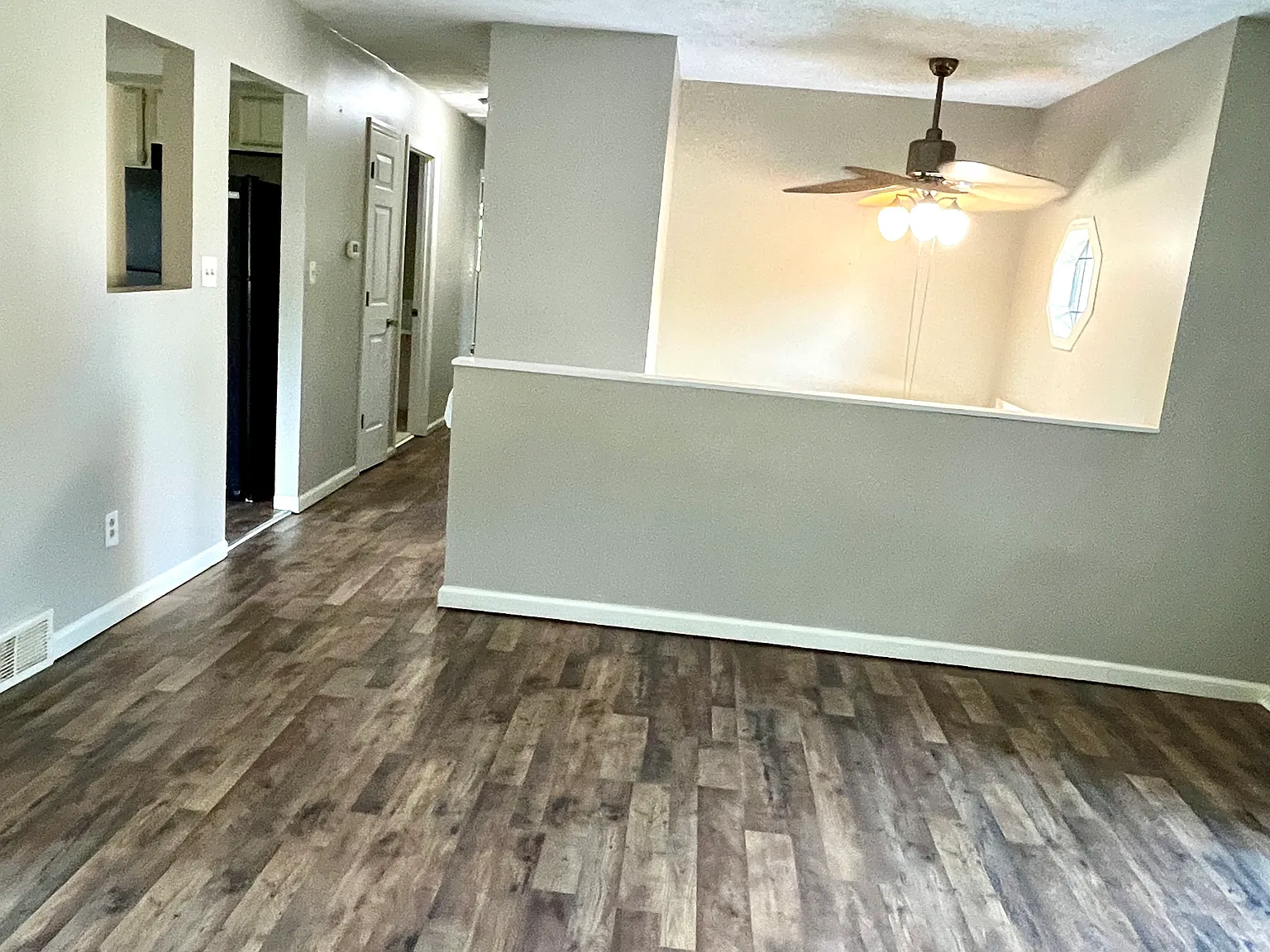 5 bed, 2.5 bath, 2500 sqft, $2,195 — Photo 4