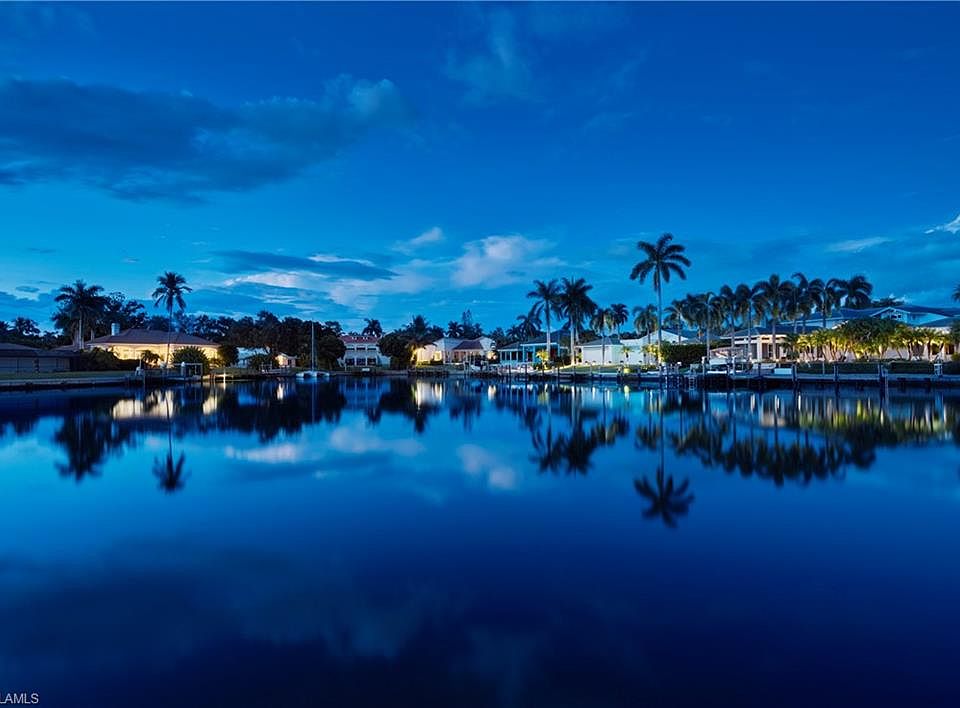 397 Mooring Line Dr, Naples, FL 34103 MLS 221074330 Zillow