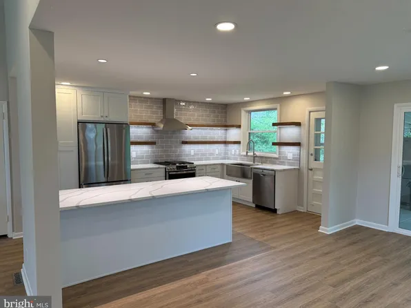 117 Mary Waters Ford Rd, Bala Cynwyd, PA 19004