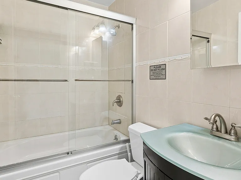 305 W 123rd St #3 — Photo 5
