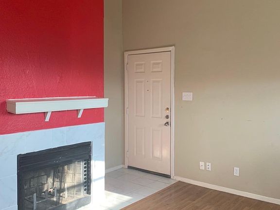 2nd image of 4316 Swiss Ave APT 205