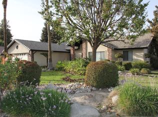 9600 Bracken Oak Way, Bakersfield, CA 93311