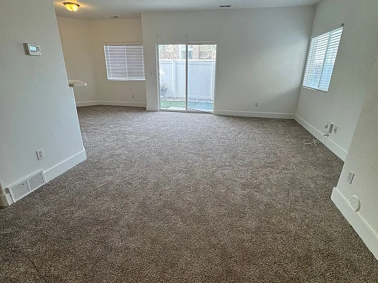 4846 W Stormy Meadow Dr — Photo 7