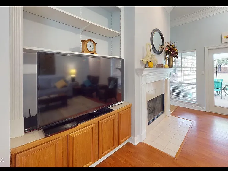 152 Mayo Blvd — Photo 4