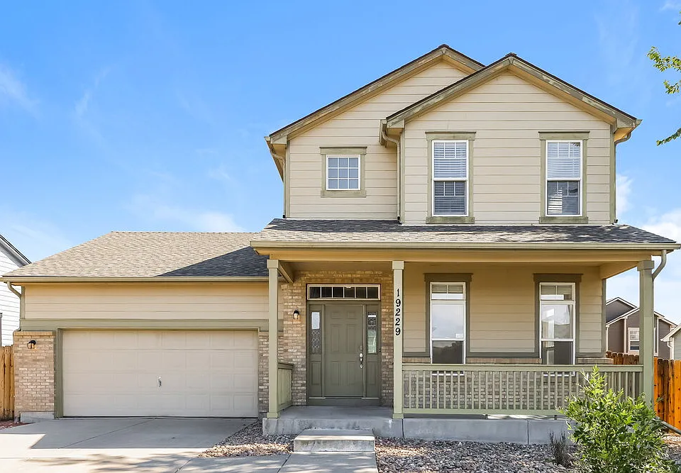 19229 E Caspian Pl