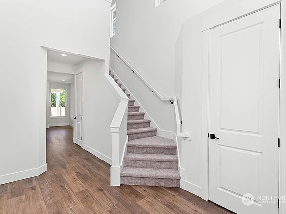 4th image of 9209 S Sheridan Avenue