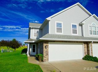 40 Brooke Cir, Morton, IL