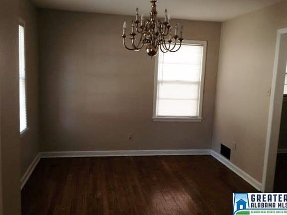 3rd image of 409 Camellia Rd