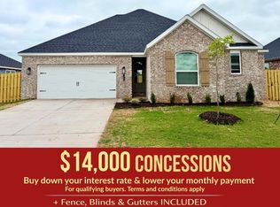 1900 Bugg St, Pea Ridge, AR 72751