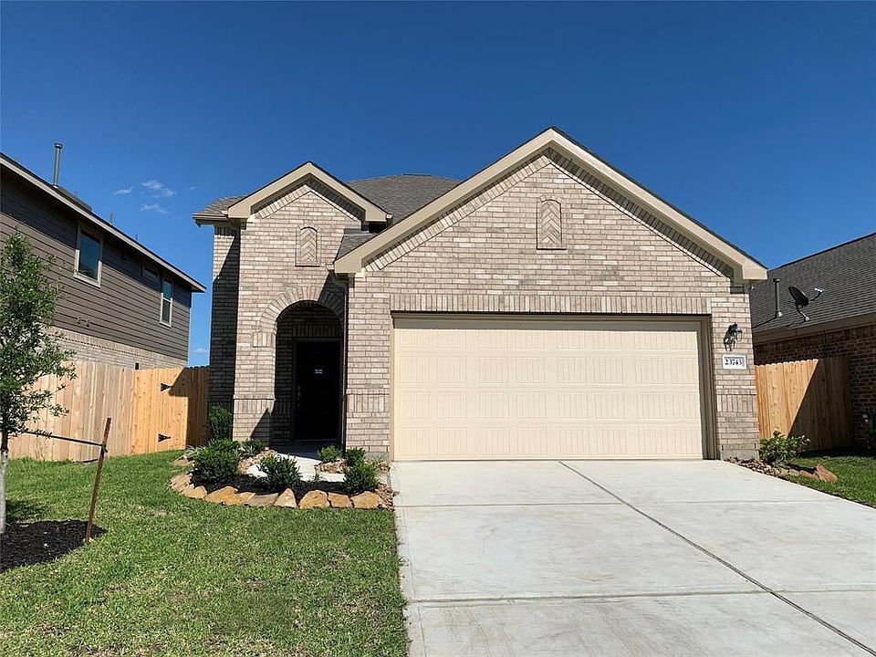 1st image of 23743 Via Maria Dr