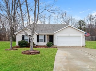 3501 Throughbrook Ct, Greensboro, NC 27405