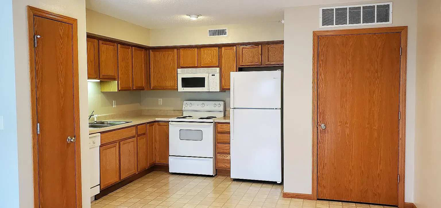 2 bed, 1029 sqft, $1,395 — Photo 2