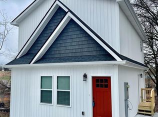 1195 Lawson St, Athens, TN 37303