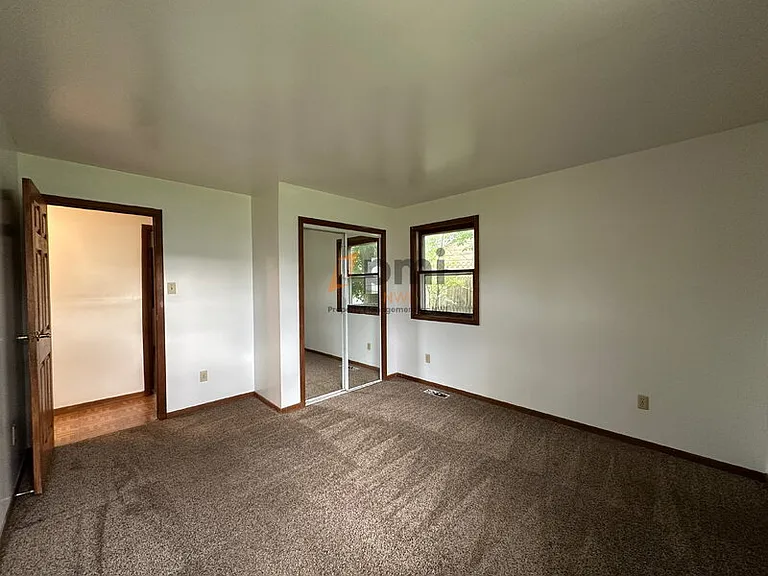 732 N State Road 149 — Photo 16