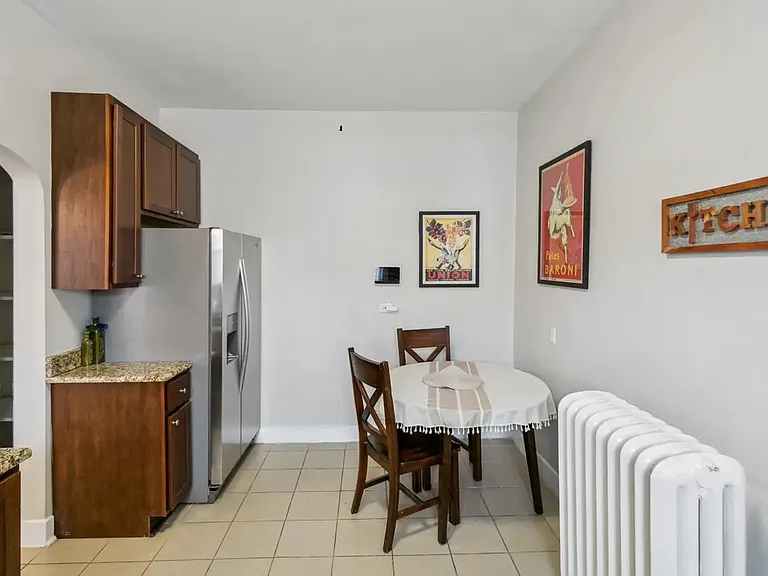 311 W Park Ave #1 — Photo 2