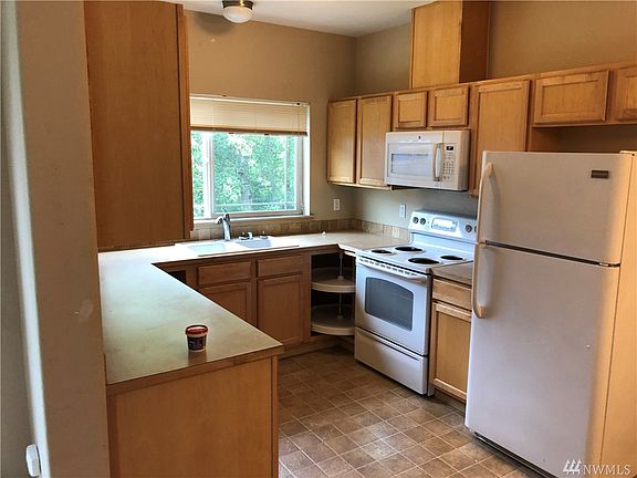 2nd image of 6527 127th Street Ct E