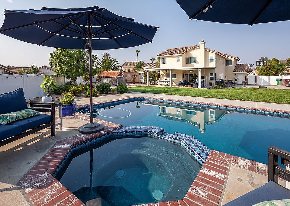 1st image of 25443 Lavender Cir