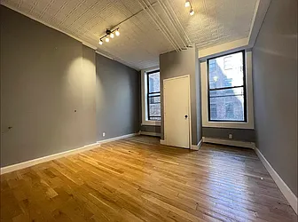 Rented by Nolita Group