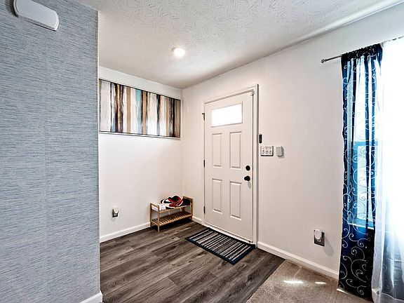 4th image of 162 Dietz Dr