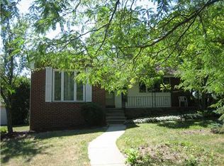 2208 Independence Blvd, Ann Arbor, MI 48104