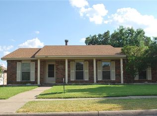 5068 Thompson Dr, The Colony, TX 75056