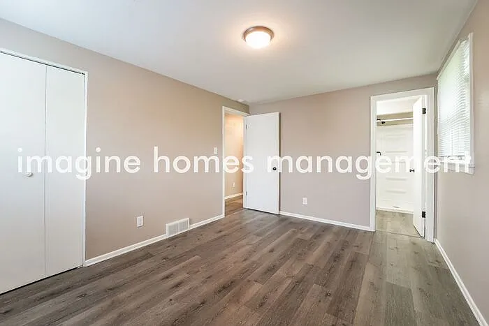 1184 Bucknell Dr — Photo 5