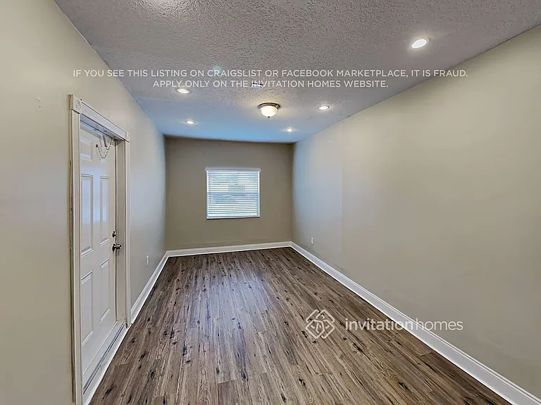 17035 SW 145th Ave — Photo 13