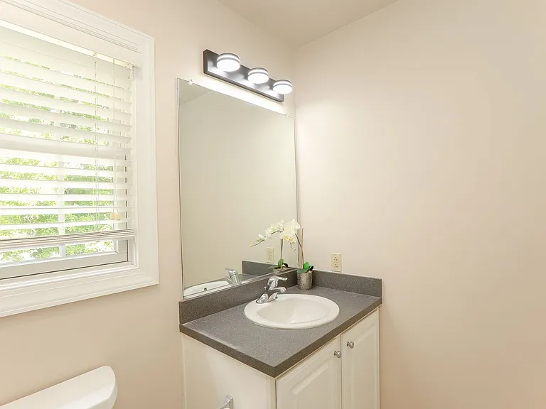 179 Herman Melville Ave — Photo 22