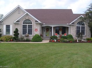 909 Bogart Rd, Huron, OH 44839