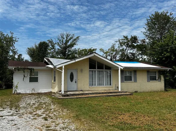 49 Beechmont Dr, Beechmont, KY 42323