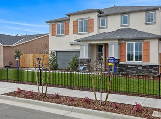 862 Reisling Ln, Coalinga, CA 93210