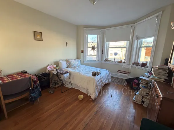 103 Gordon St, Boston, MA