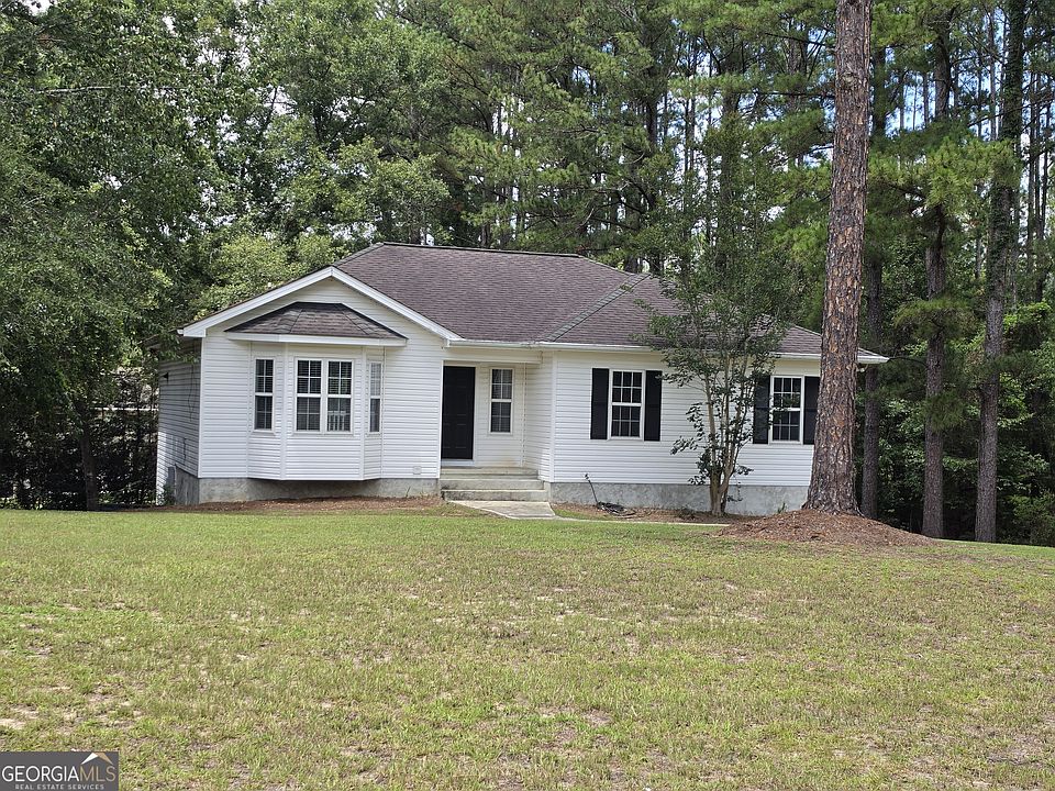 1st image of 704 Hillwood Dr