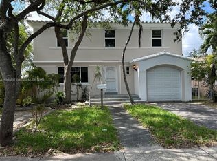 1720 Pierce St, Hollywood, FL 33020