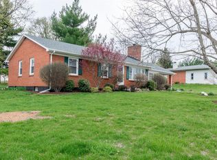 3829 Huntertown Rd, Versailles, KY 40383