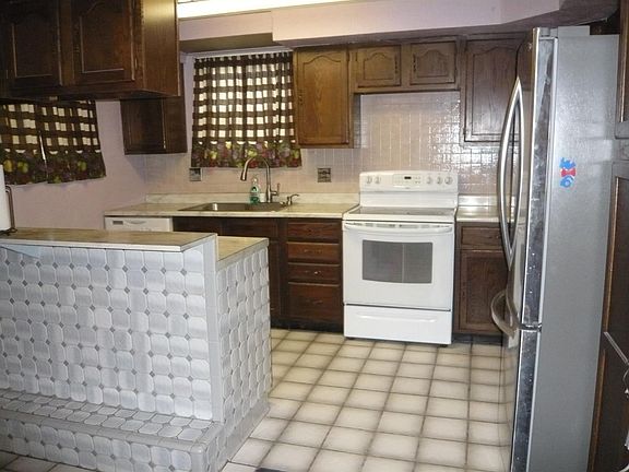 5th image of 2636 Byrneside Dr