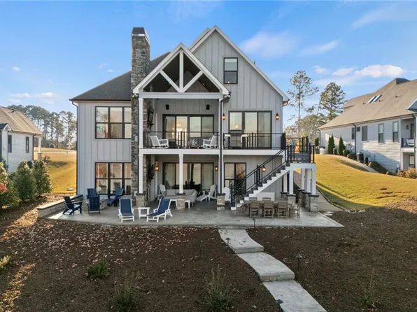 421 Lakestone Ct, Seneca, SC 29672