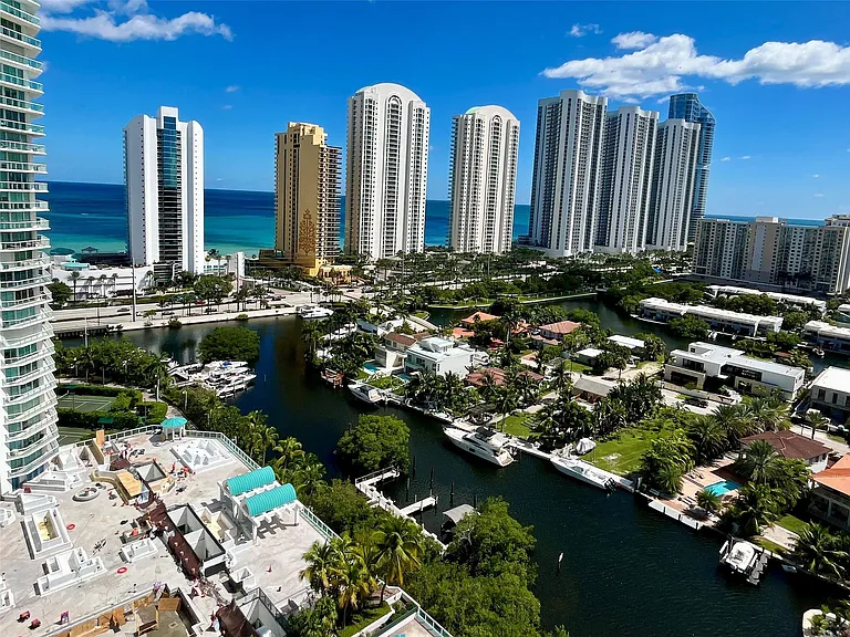 16500 Collins Ave #2052 — Photo 32