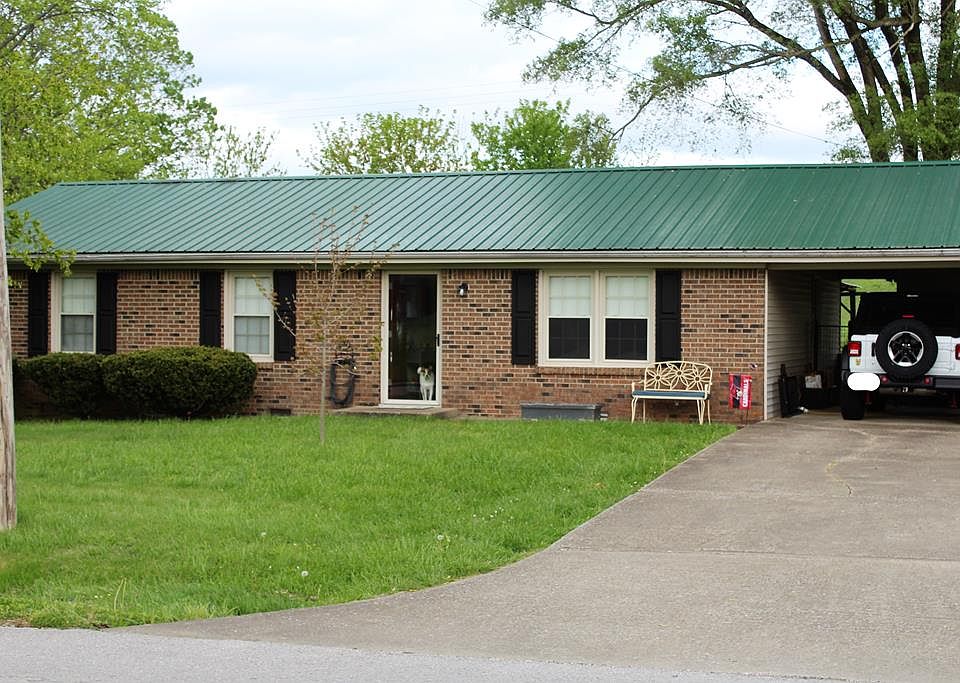 1st image of 538 Lexington Dr