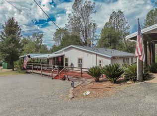 19394 Union School Rd, Redding, CA 96003