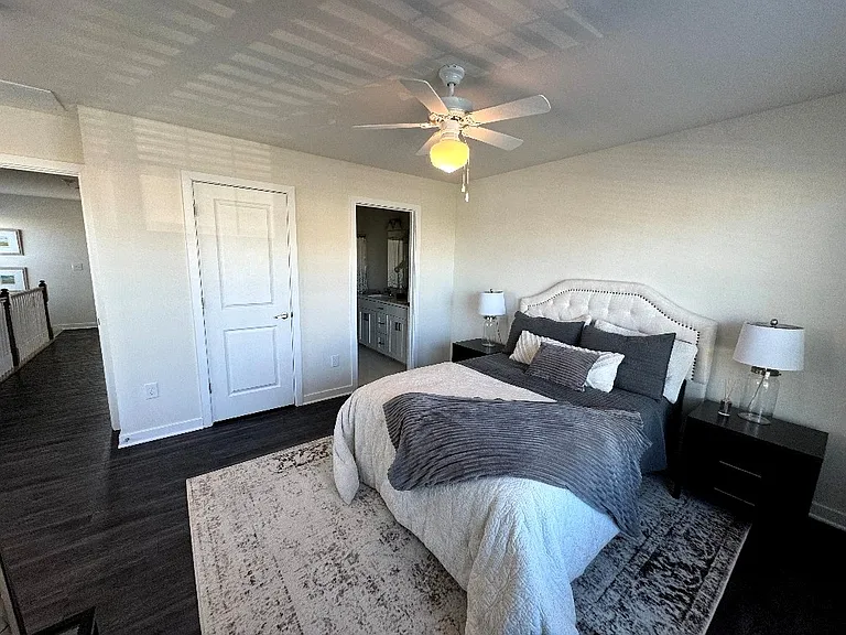 514 Nickerjack Way — Photo 7