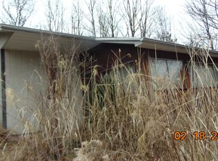 31 Maple St, Harveys Lake, PA 18618