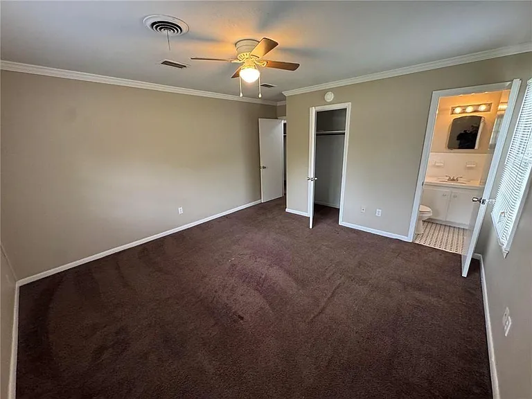 5855 Woodvale Dr — Photo 14