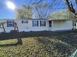 3000 Moxadarla Dr, Zanesville, OH 43701