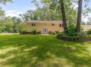 28621 Chisholm St NE, Isanti, MN 55040